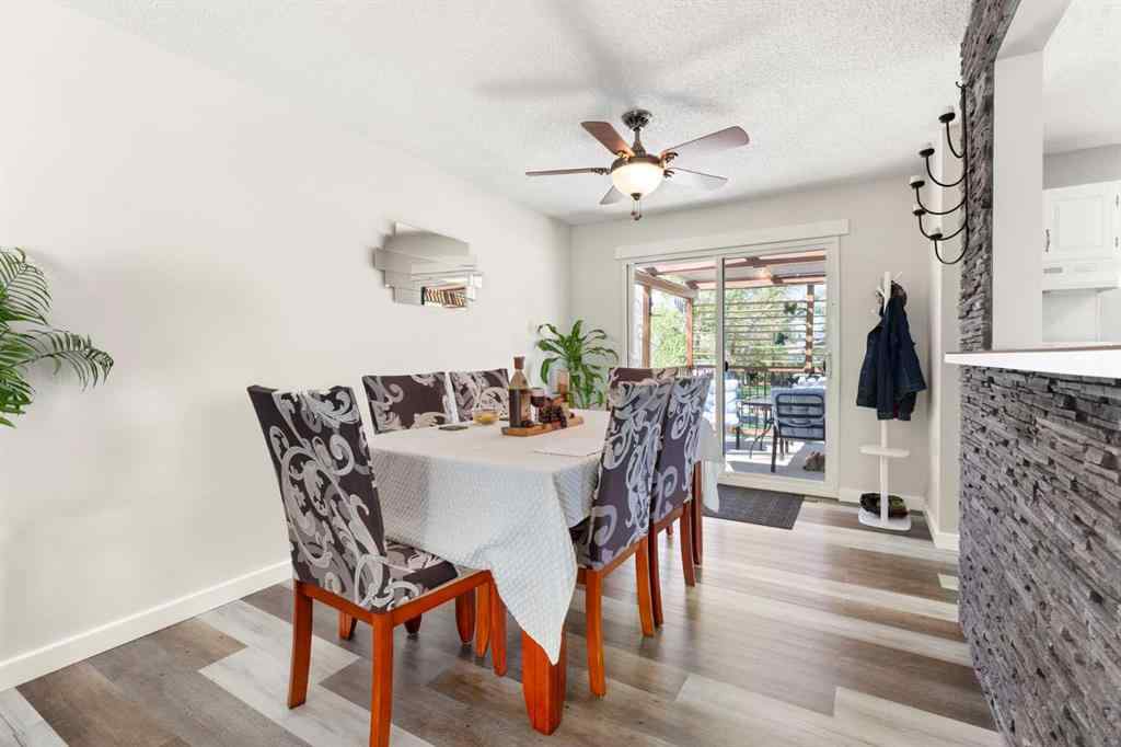 MLS® A2215601 - 467 10 Street  in NONE Dunmore, Residential