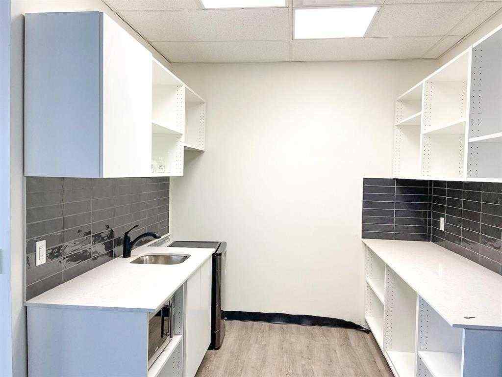MLS® A2215610 - Unit #3515 32nd Street  NE in Horizon Calgary, Commercial