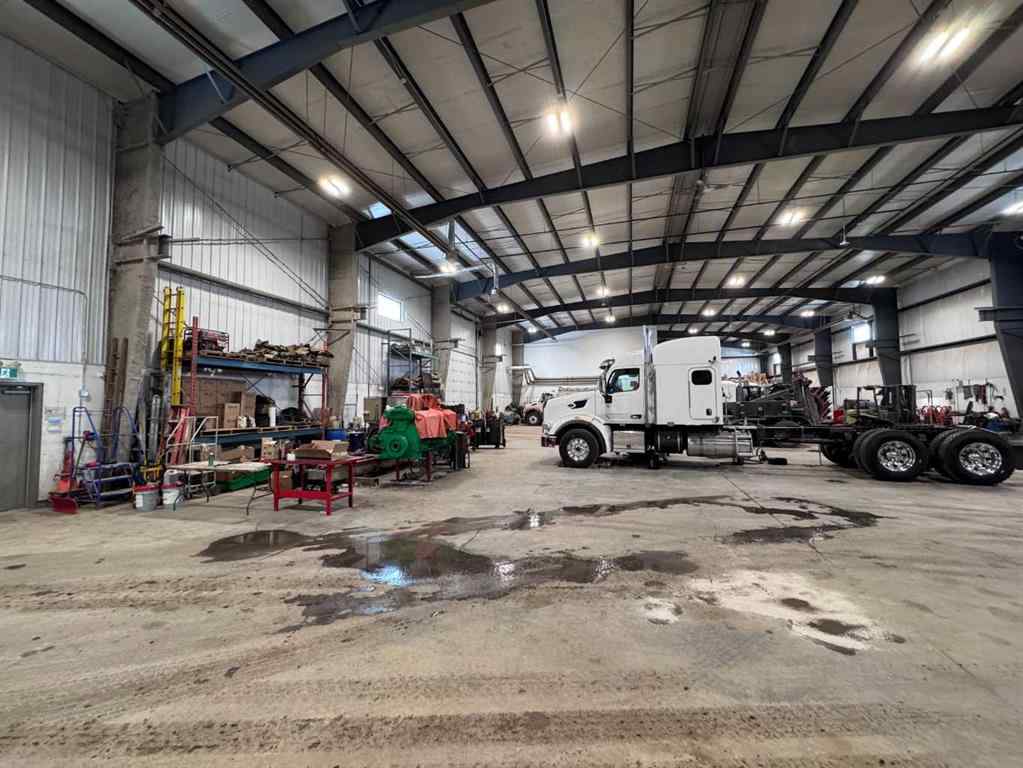 MLS® A2215623 - 9055 Innovation Avenue SE in Shepard Industrial Calgary, Commercial