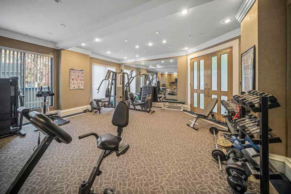 MLS® A2215625 - Unit #401 4 14 Street NW in Hillhurst Calgary, Residential
