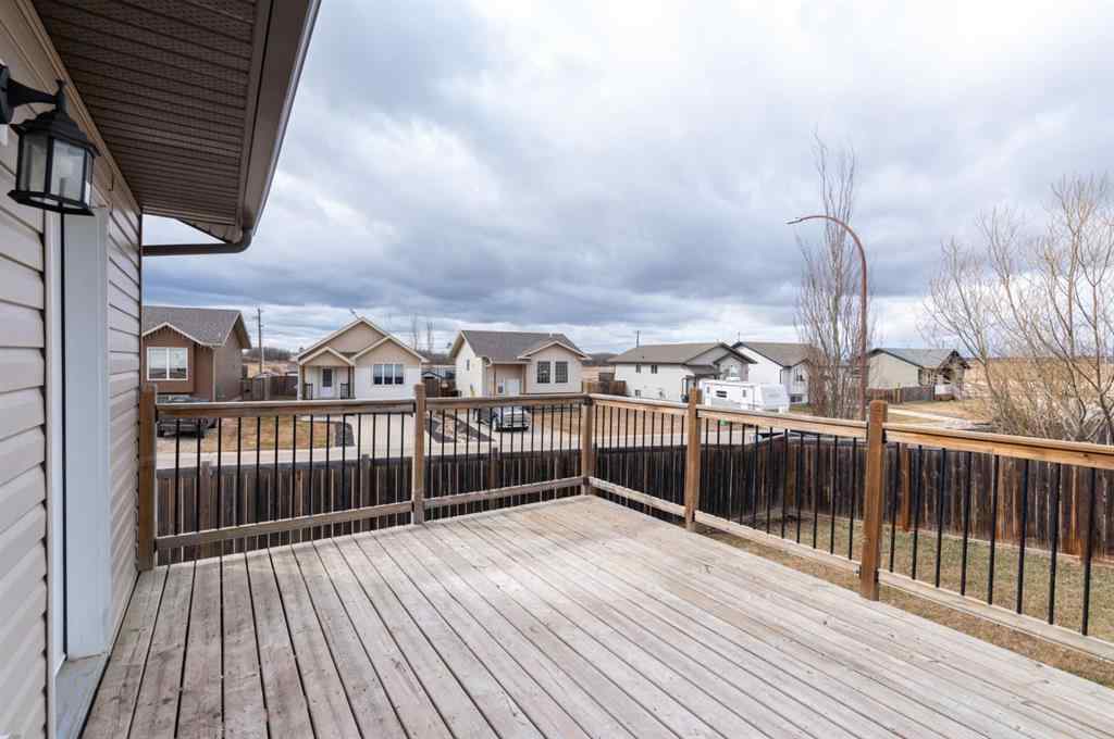 MLS® A2215650 - 4820 54 Avenue  in Kitscoty Kitscoty, Residential