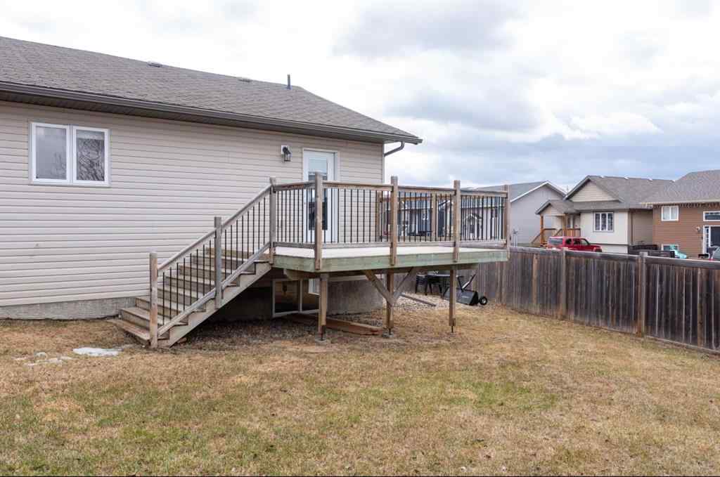 MLS® A2215650 - 4820 54 Avenue  in Kitscoty Kitscoty, Residential