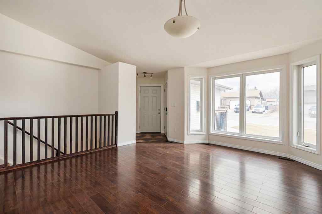 MLS® A2215650 - 4820 54 Avenue  in Kitscoty Kitscoty, Residential
