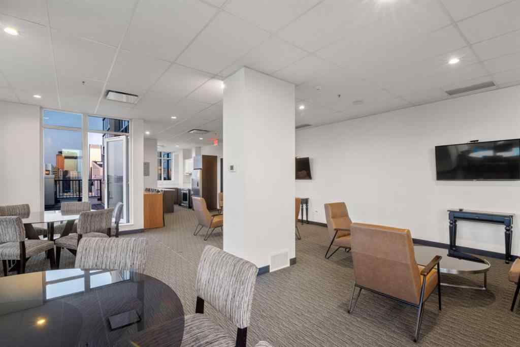 MLS® A2215712 - Unit #2210 930 6 Avenue SW in Downtown Commercial Core Calgary, Residential