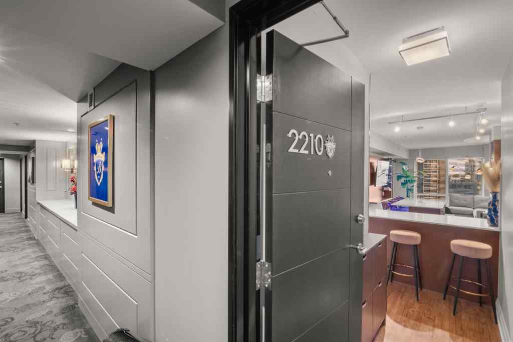 MLS® A2215712 - Unit #2210 930 6 Avenue SW in Downtown Commercial Core Calgary, Residential
