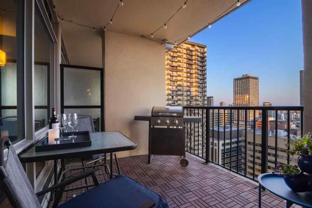 MLS® A2215712 - Unit #2210 930 6 Avenue SW in Downtown Commercial Core Calgary, Residential