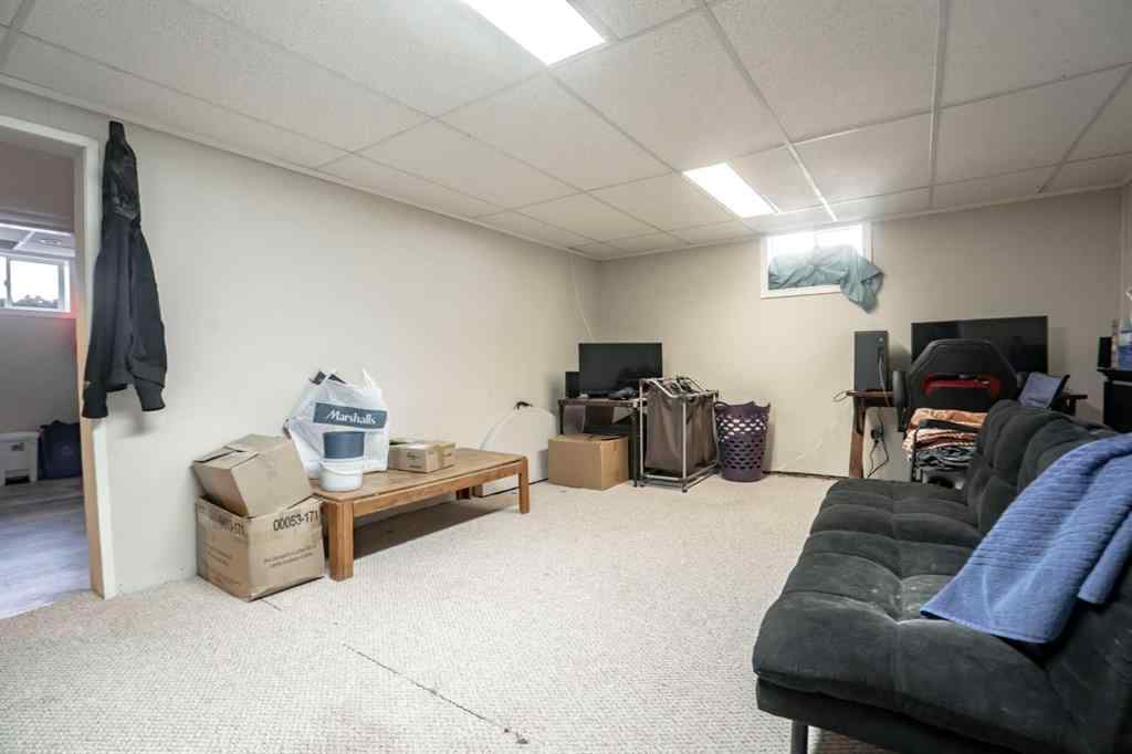 MLS® A2215729 - 5008 50 Ave   in NONE Grimshaw, Residential