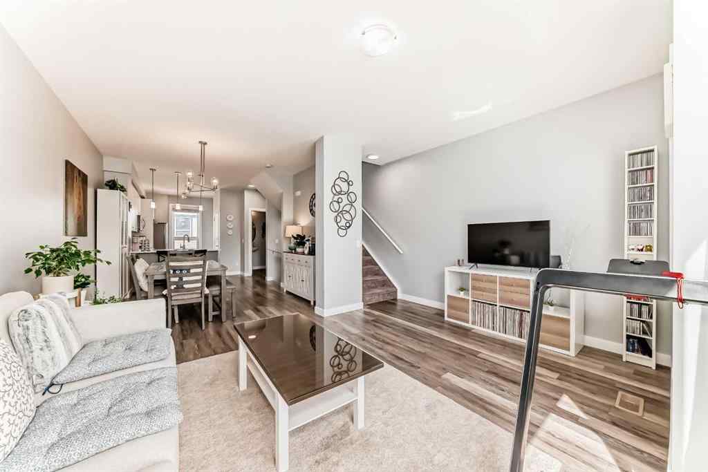 MLS® A2215754 - Unit #106 11 Evanscrest Mews NW in Evanston Calgary, Residential