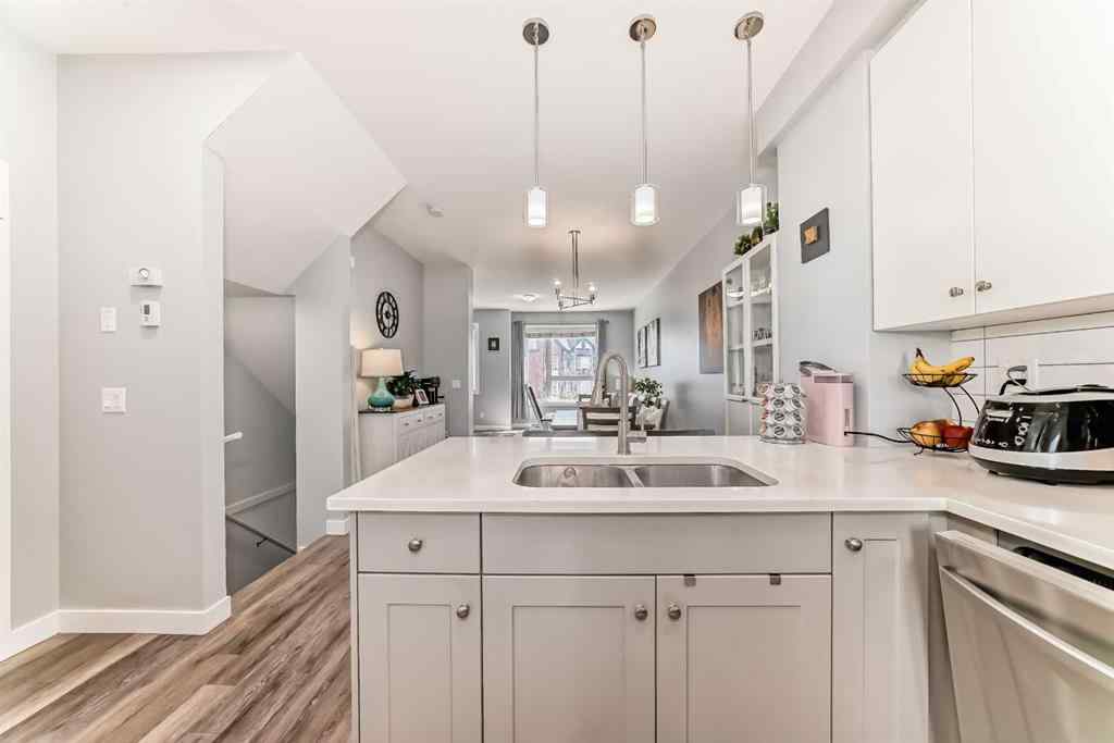 MLS® A2215754 - Unit #106 11 Evanscrest Mews NW in Evanston Calgary, Residential