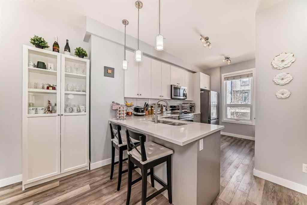 MLS® A2215754 - Unit #106 11 Evanscrest Mews NW in Evanston Calgary, Residential