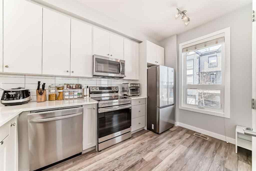 MLS® A2215754 - Unit #106 11 Evanscrest Mews NW in Evanston Calgary, Residential