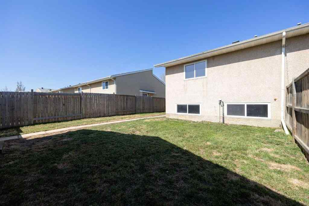 MLS® A2215756 - 357 Ross Haven Drive  in Thickwood Fort McMurray, Residential