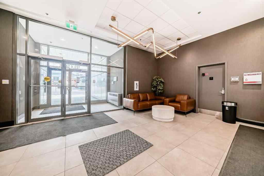 MLS® A2215761 - Unit #503 123 4 Street NE in Crescent Heights Calgary, Residential