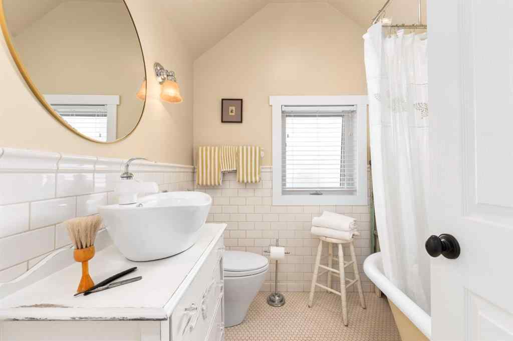MLS® A2215767 - 36 Lakeview Avenue  in NONE White Sands, Residential
