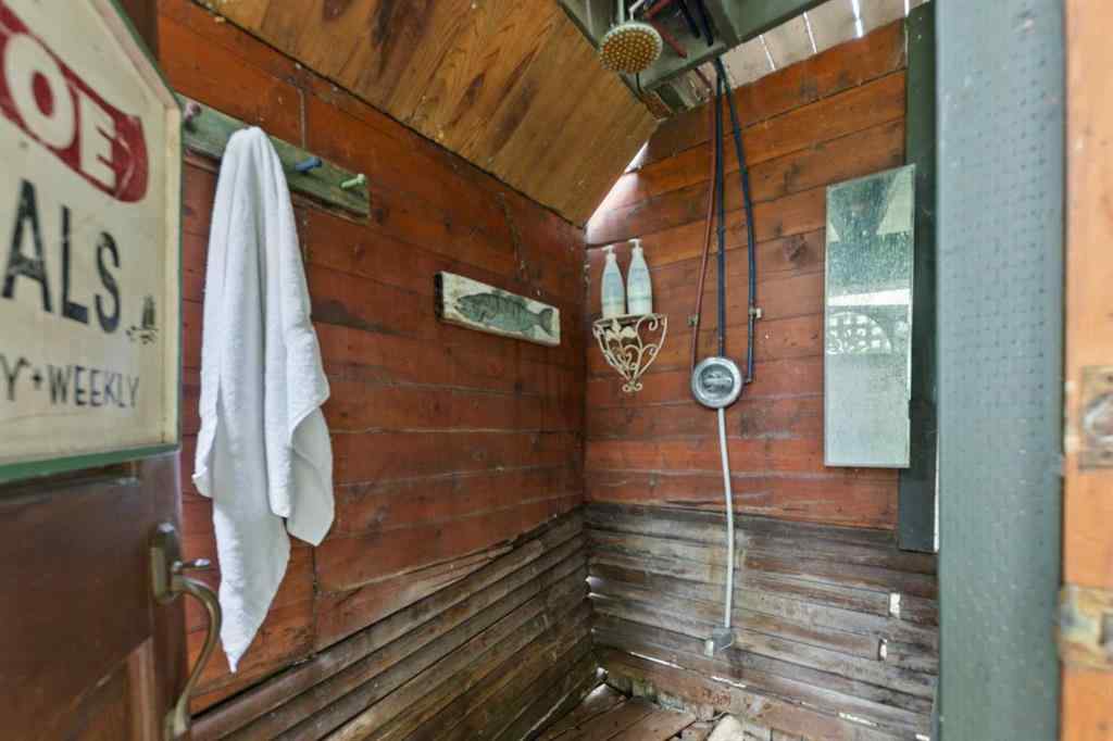 MLS® A2215767 - 36 Lakeview Avenue  in NONE White Sands, Residential