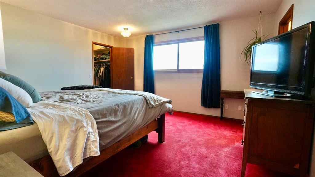 MLS® A2215769 - 10839 103 Street  in South End Peace River, Residential