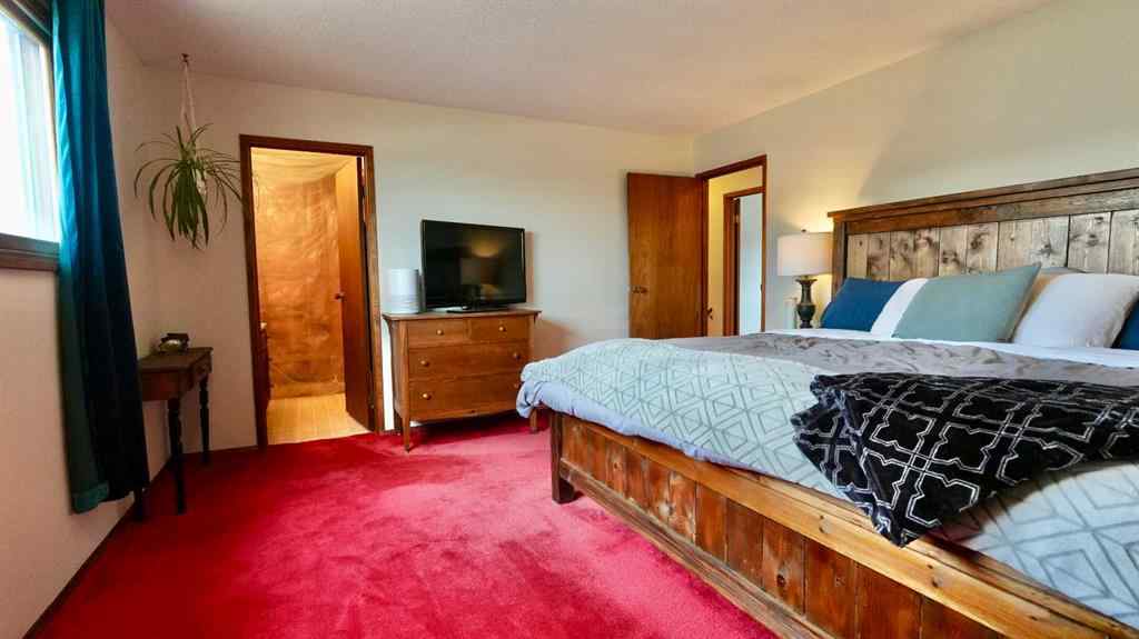 MLS® A2215769 - 10839 103 Street  in South End Peace River, Residential
