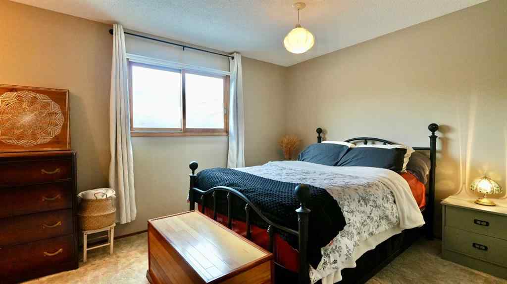 MLS® A2215769 - 10839 103 Street  in South End Peace River, Residential