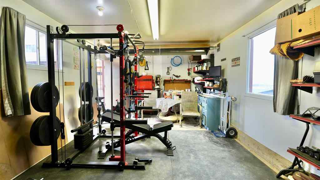 MLS® A2215769 - 10839 103 Street  in South End Peace River, Residential