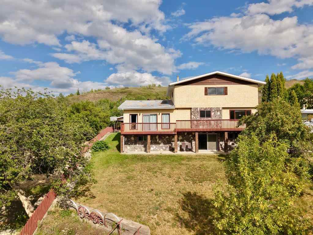 MLS® A2215769 - 10839 103 Street  in South End Peace River, Residential