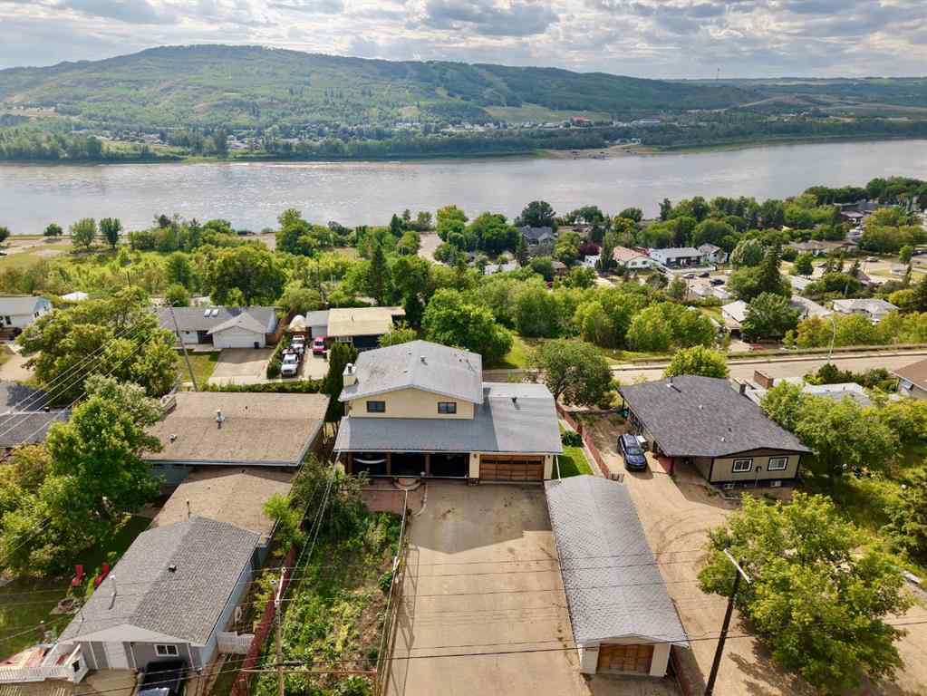 MLS® A2215769 - 10839 103 Street  in South End Peace River, Residential