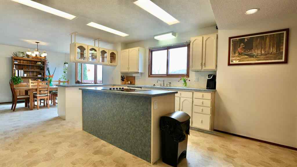 MLS® A2215769 - 10839 103 Street  in South End Peace River, Residential