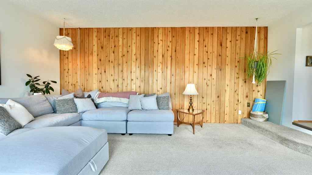 MLS® A2215769 - 10839 103 Street  in South End Peace River, Residential