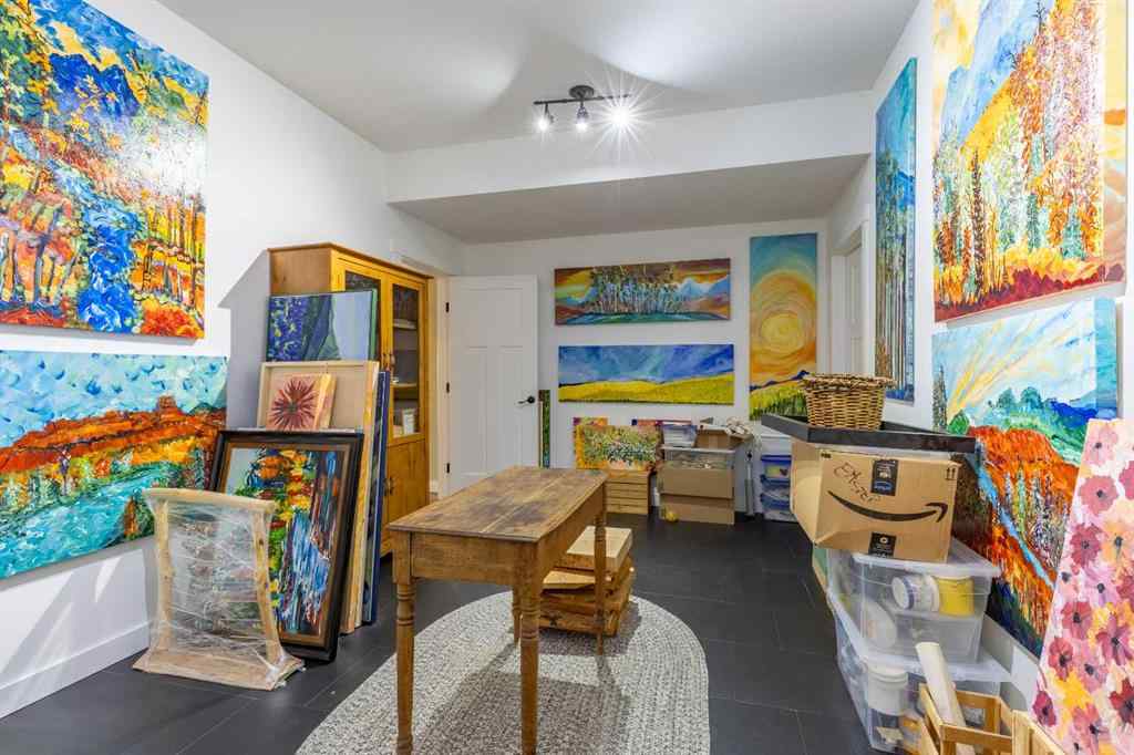 MLS® A2215852 - 113 Whitetail Place  in NONE Shaughnessy, Residential