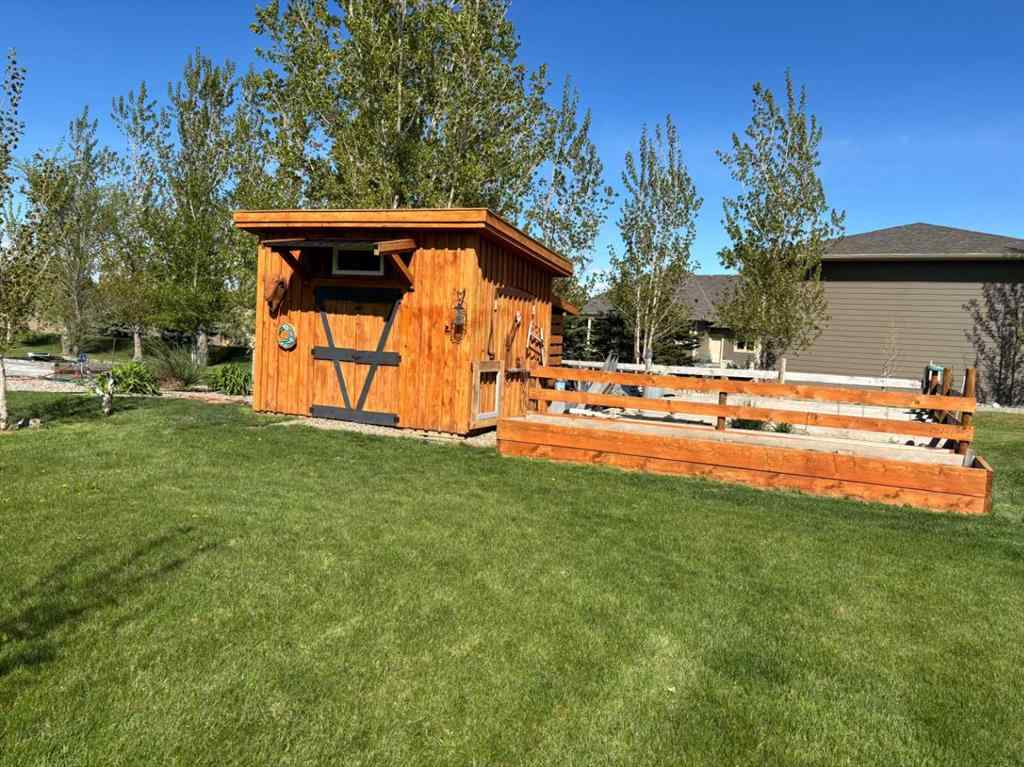 MLS® A2215852 - 113 Whitetail Place  in NONE Shaughnessy, Residential
