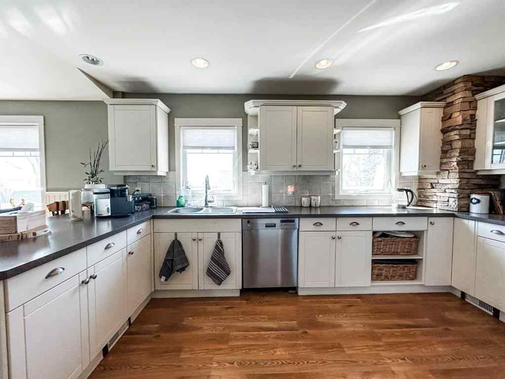 MLS® A2215854 - 38503 Range Rd 12-3   in NONE Rural Paintearth No. 18, County of, Agri-Business