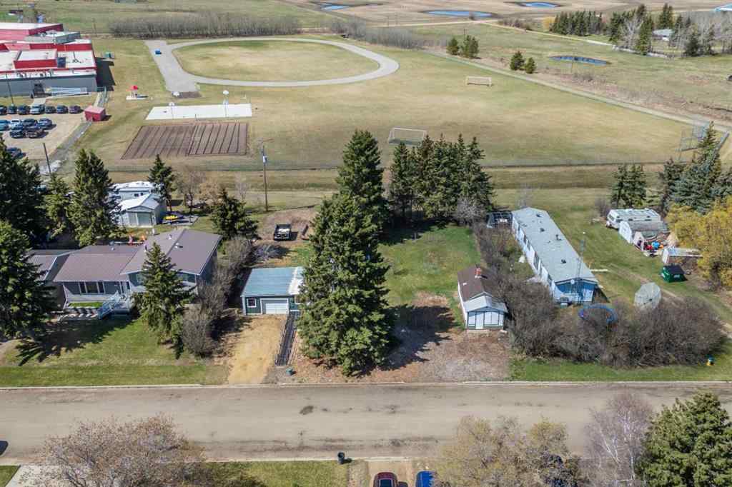 MLS® A2215882 - 315 & 317 Macrae Street  in Bawlf Bawlf, Residential