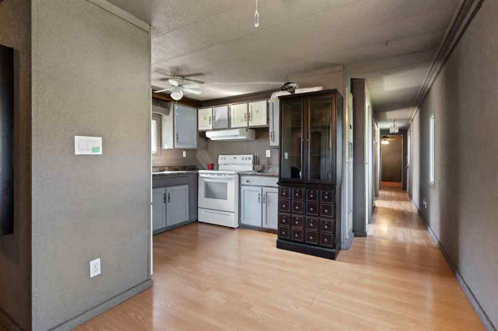 MLS® A2215882 - 315 & 317 Macrae Street  in Bawlf Bawlf, Residential