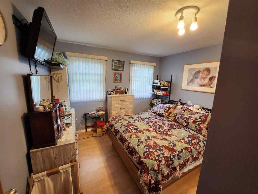 MLS® A2215886 - 716 6 Avenue  in NONE Fox Creek, Residential