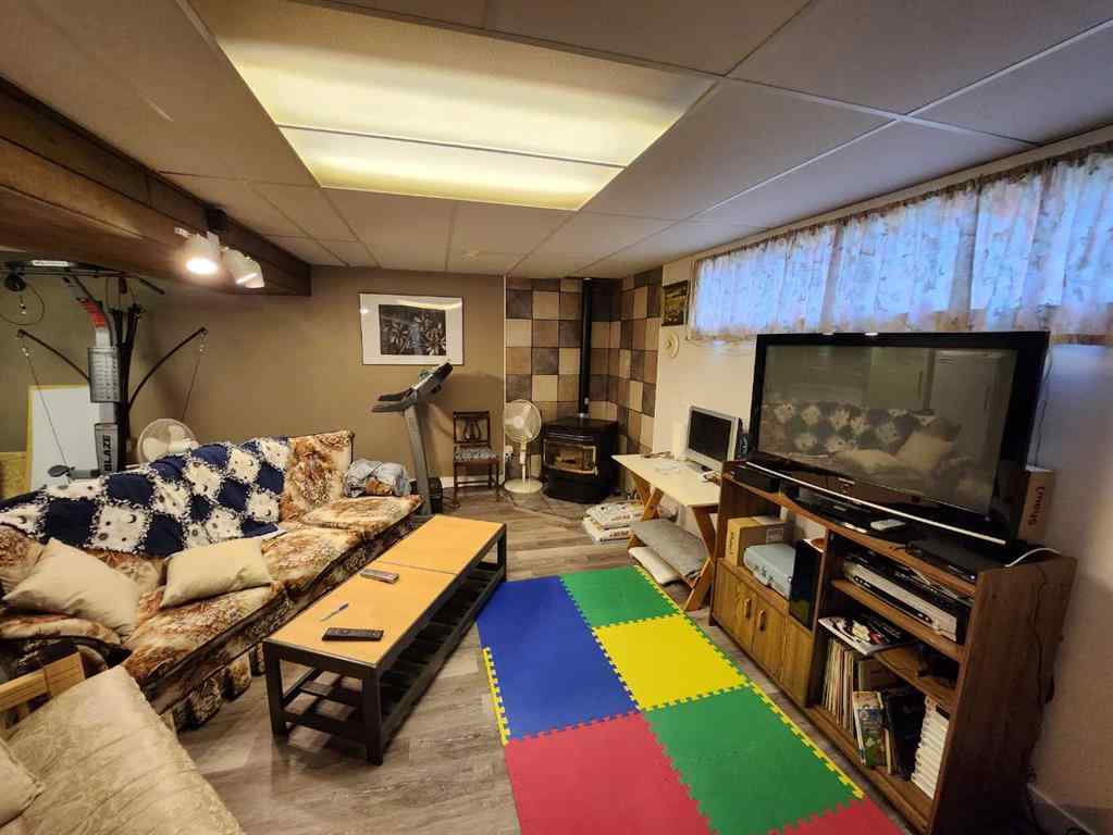 MLS® A2215886 - 716 6 Avenue  in NONE Fox Creek, Residential