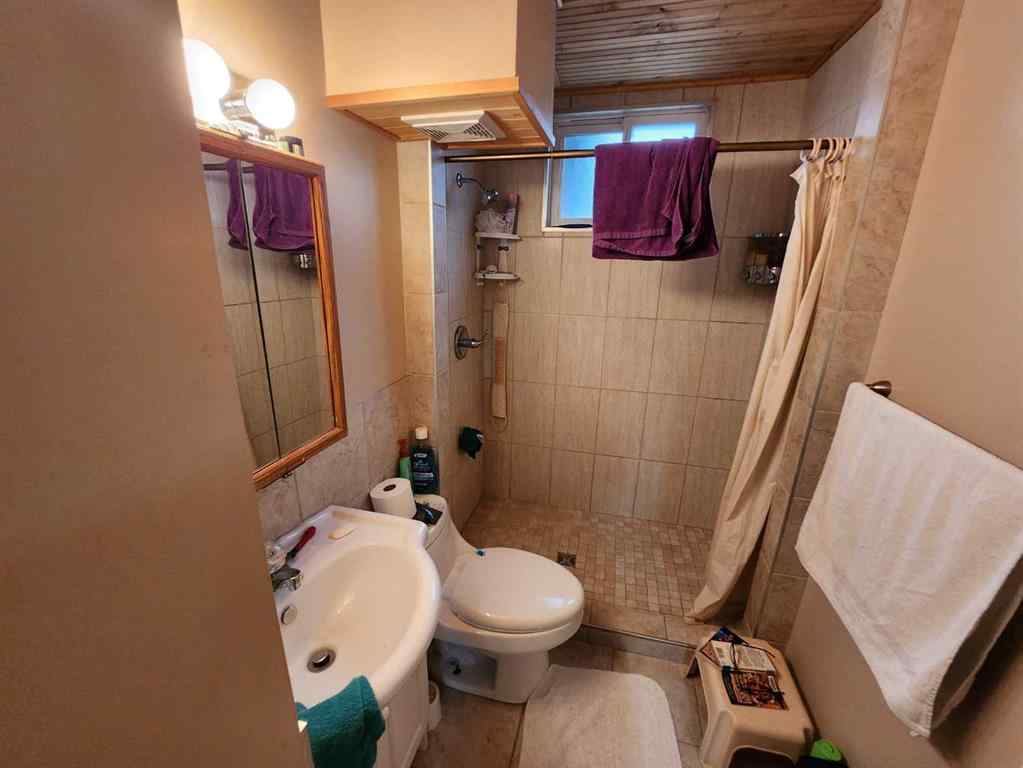 MLS® A2215886 - 716 6 Avenue  in NONE Fox Creek, Residential