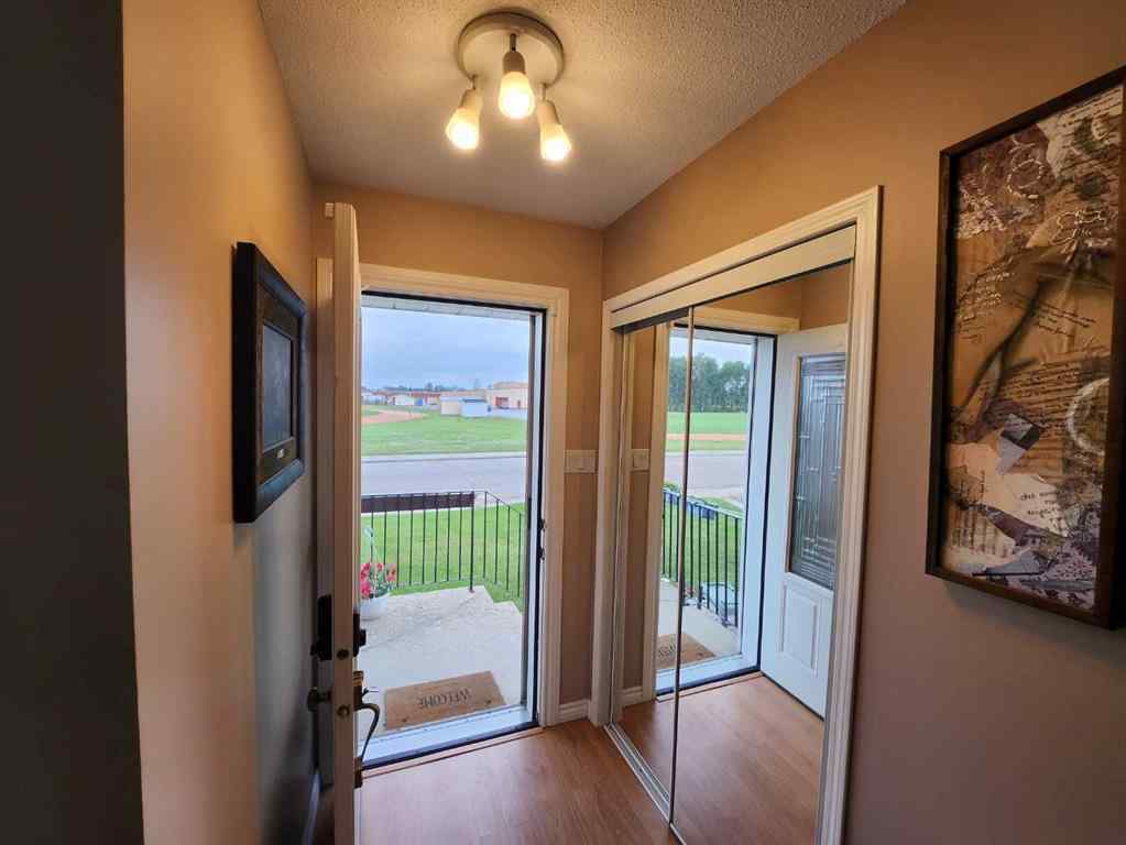 MLS® A2215886 - 716 6 Avenue  in NONE Fox Creek, Residential