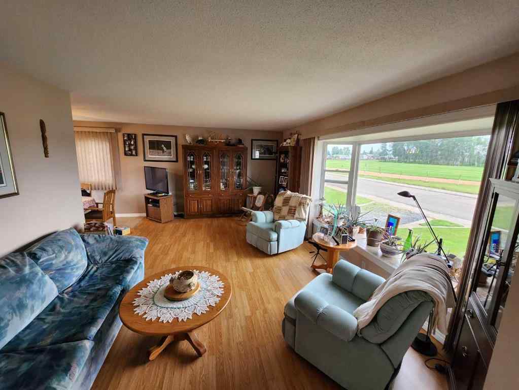 MLS® A2215886 - 716 6 Avenue  in NONE Fox Creek, Residential