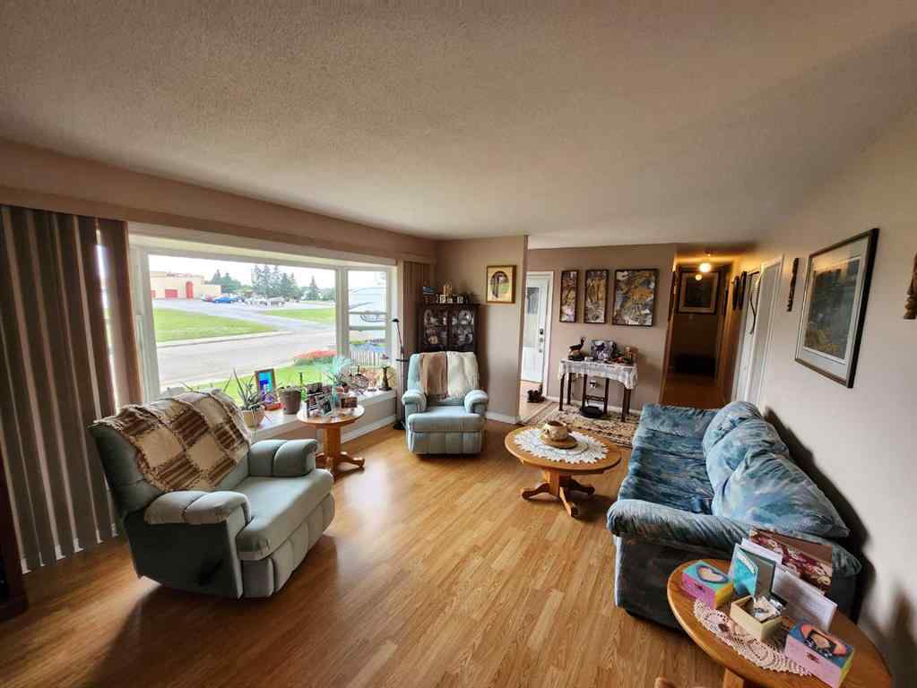 MLS® A2215886 - 716 6 Avenue  in NONE Fox Creek, Residential