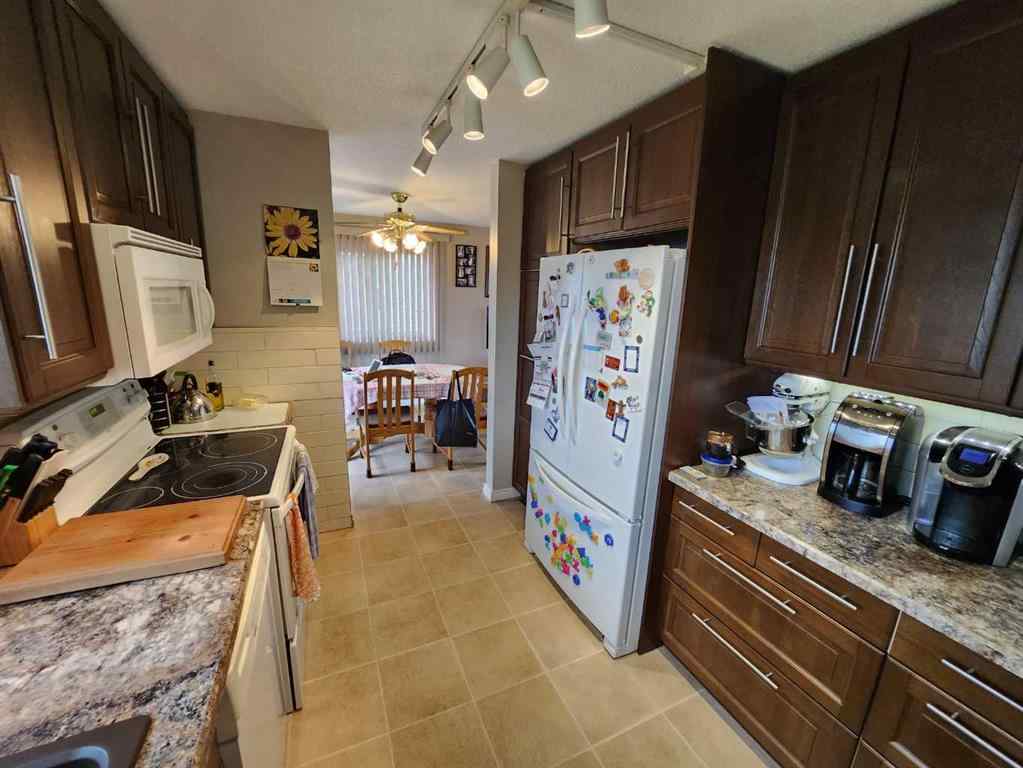 MLS® A2215886 - 716 6 Avenue  in NONE Fox Creek, Residential
