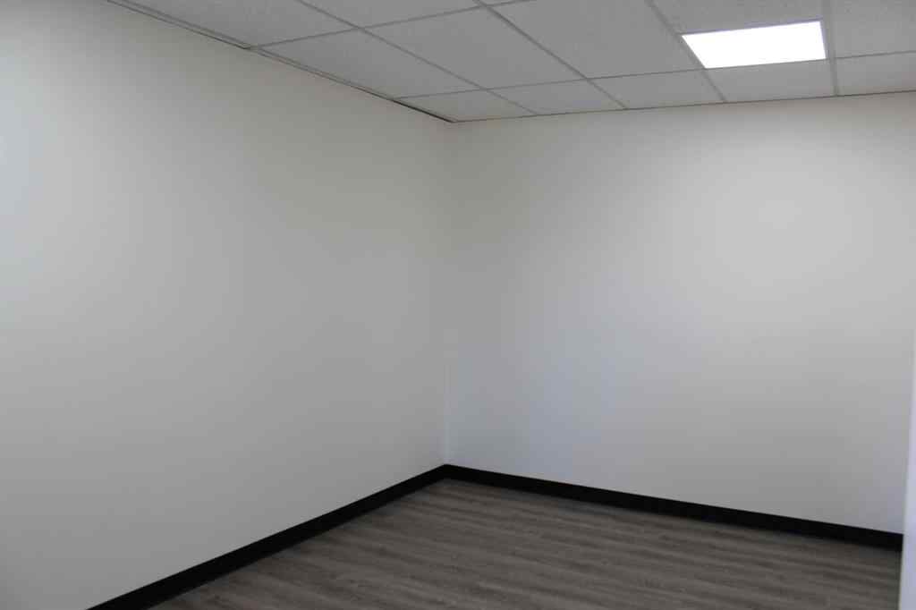 MLS® A2215899 - Unit #3 4622 61 Street  in Riverside Light Industrial Park Red Deer, Commercial
