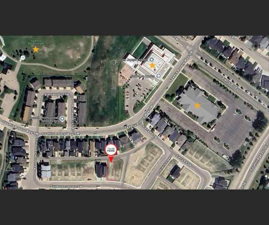 MLS® A2215932 - 62 Sunwood Crescent SW in SW Southridge Medicine Hat, Residential