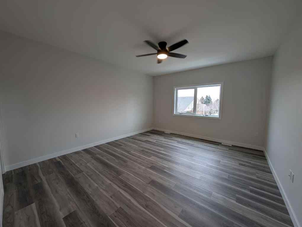 MLS® A2215932 - 62 Sunwood Crescent SW in SW Southridge Medicine Hat, Residential