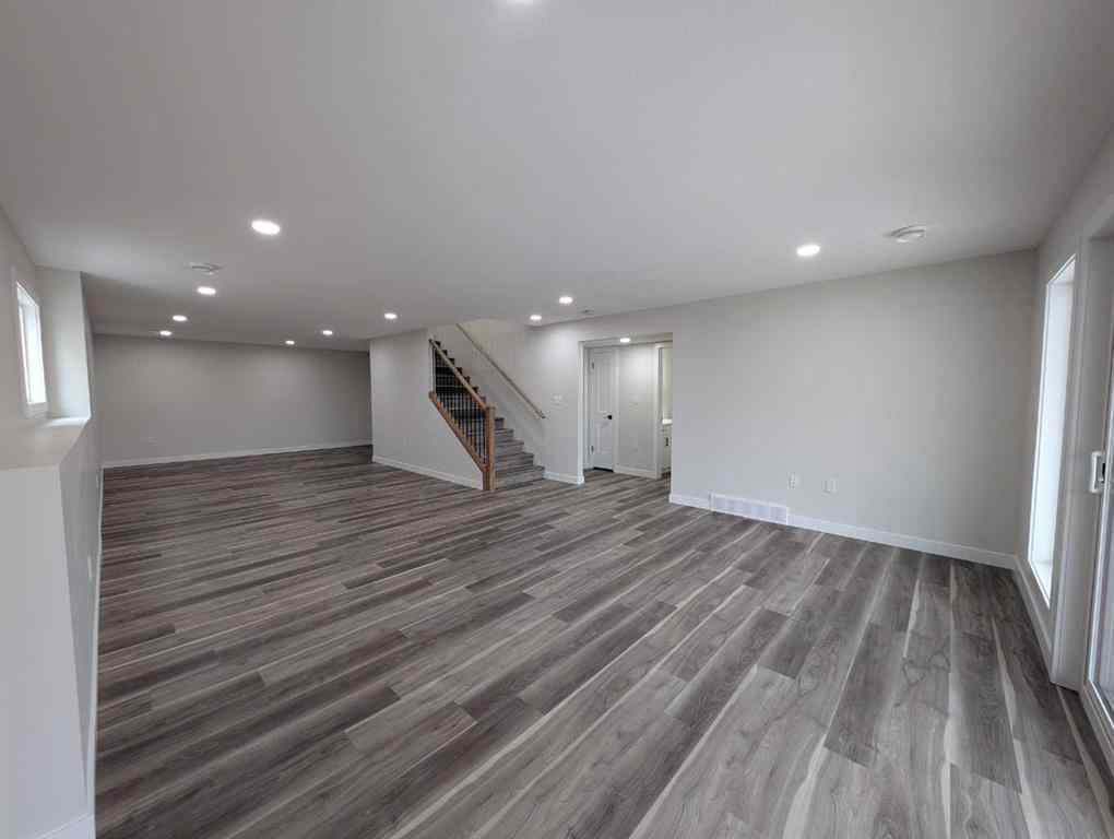 MLS® A2215932 - 62 Sunwood Crescent SW in SW Southridge Medicine Hat, Residential
