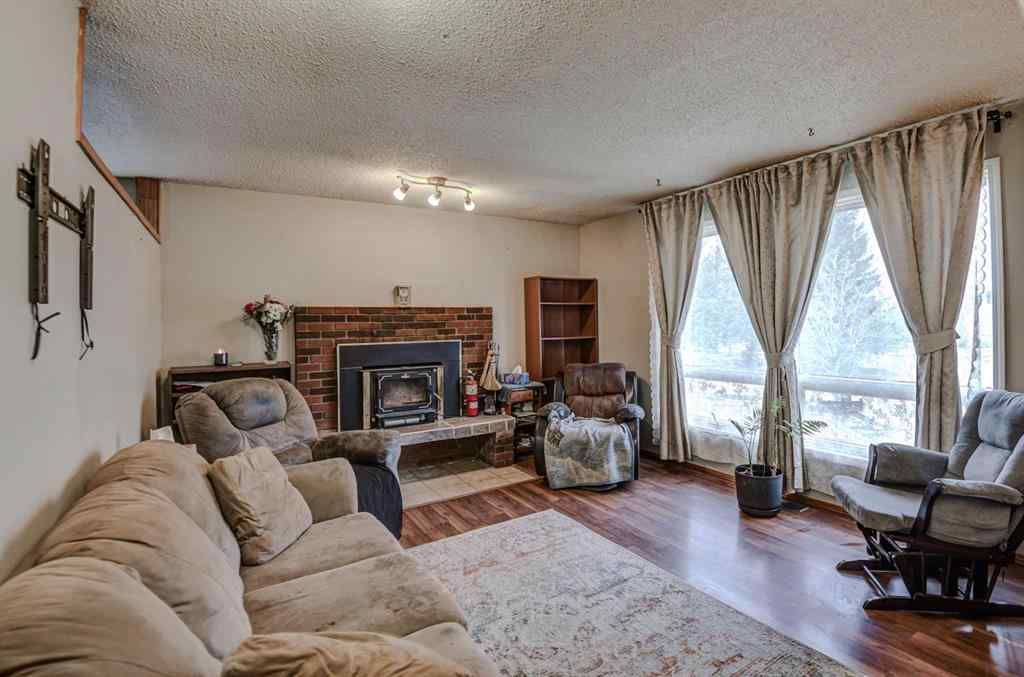 MLS® A2215935 - 640 Mcculloch Crescent  in NONE Irricana, Residential