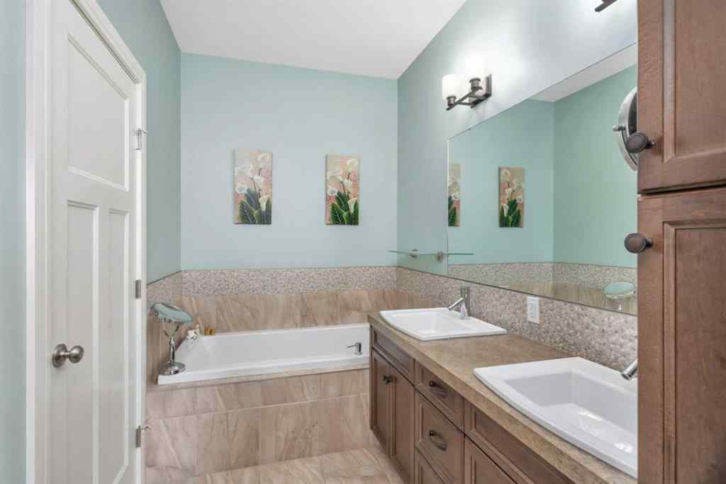 MLS® A2216057 - 4920 Beardsley Avenue  in Henner\'s Landing Lacombe, Residential