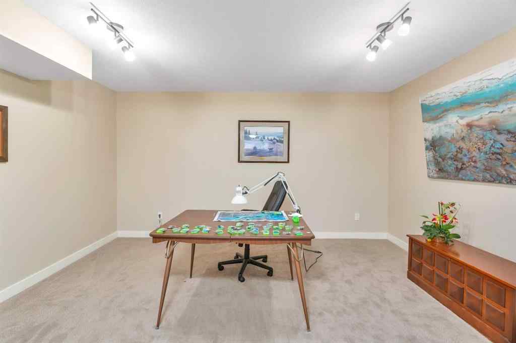 MLS® A2216057 - 4920 Beardsley Avenue  in Henner\'s Landing Lacombe, Residential