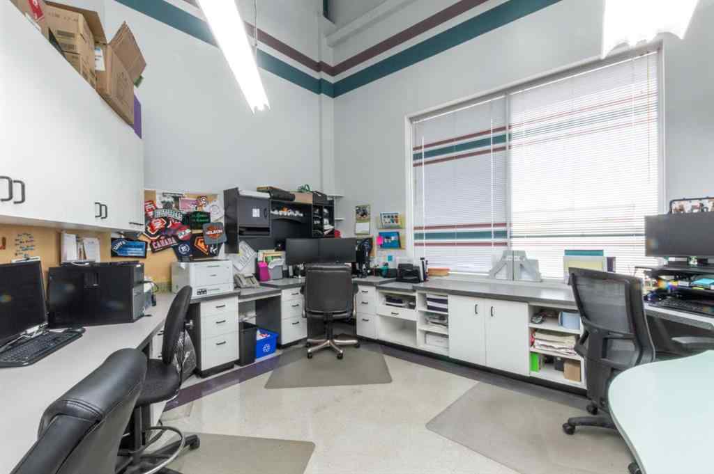 MLS® A2216148 - 4602 50 Street  in Downtown West Stettler, Commercial