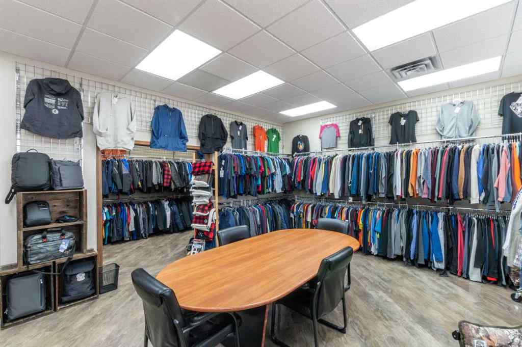 MLS® A2216148 - 4602 50 Street  in Downtown West Stettler, Commercial