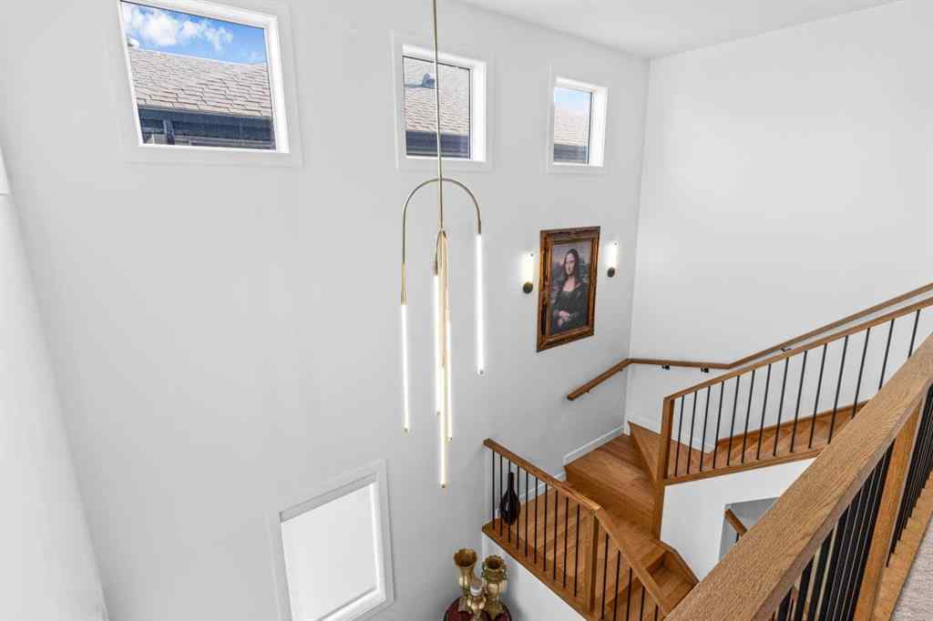MLS® A2216181 - 44 Ranchers Way  in Air Ranch Okotoks, Residential