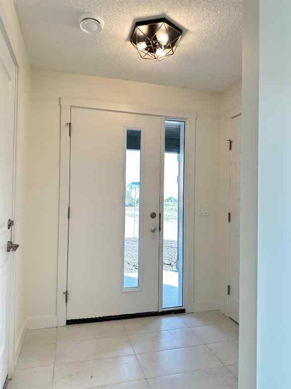 MLS® A2216188 - 13 Waterford Glen  in NONE Chestermere, Residential